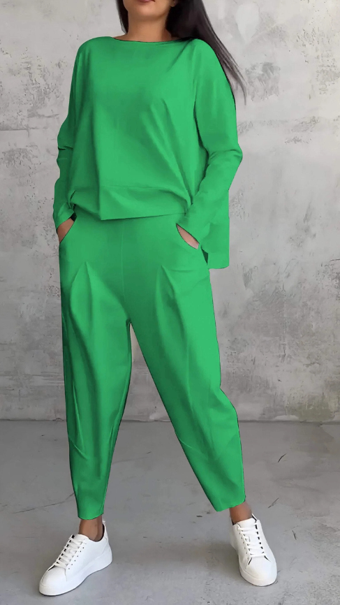 Marlene | Zweiteiliger Freizeitanzug mit Stil