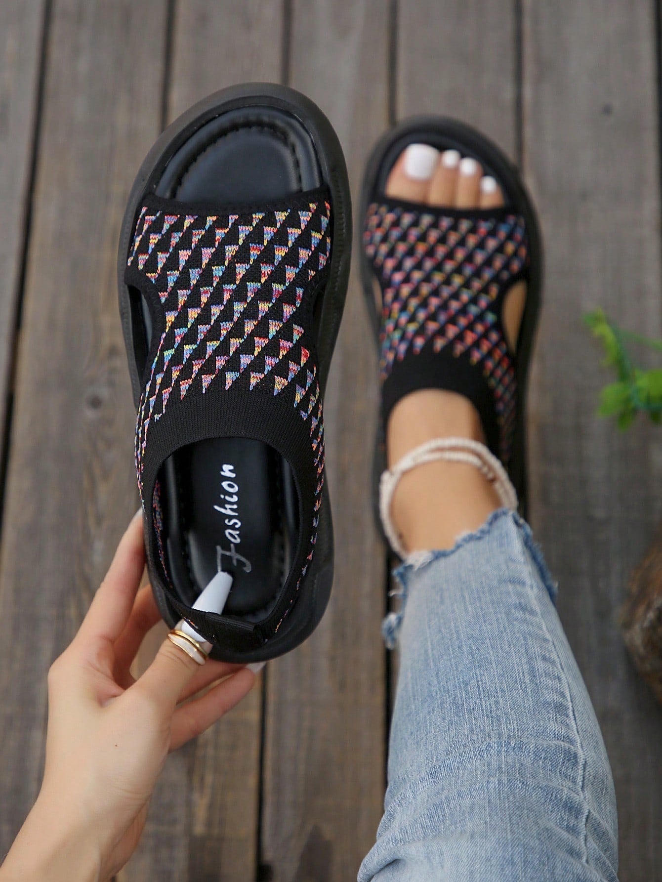 Chloe | This Casual Sandals with Elegant Design