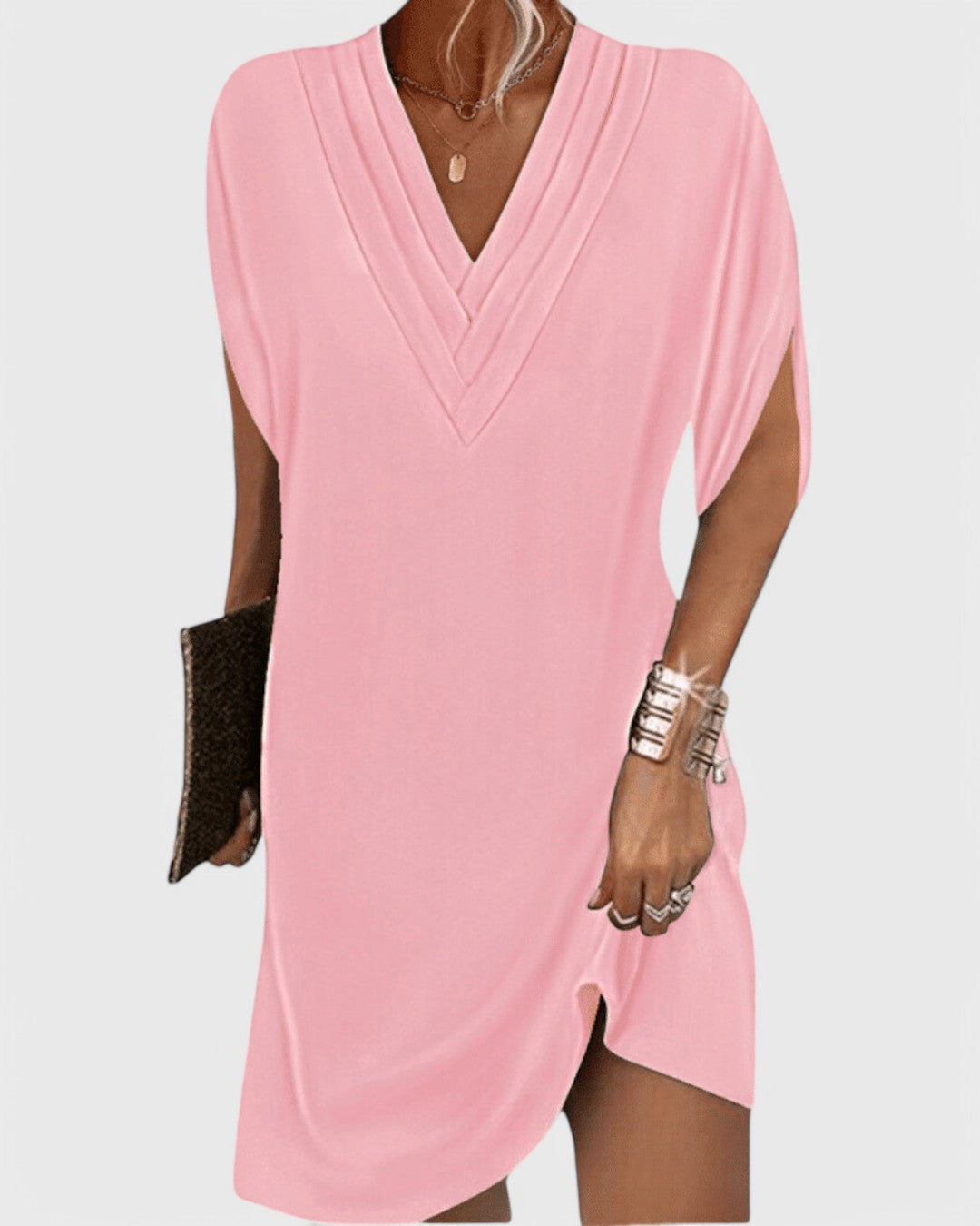 Amelia | This Beautiful Dress with Sleek Silhouette