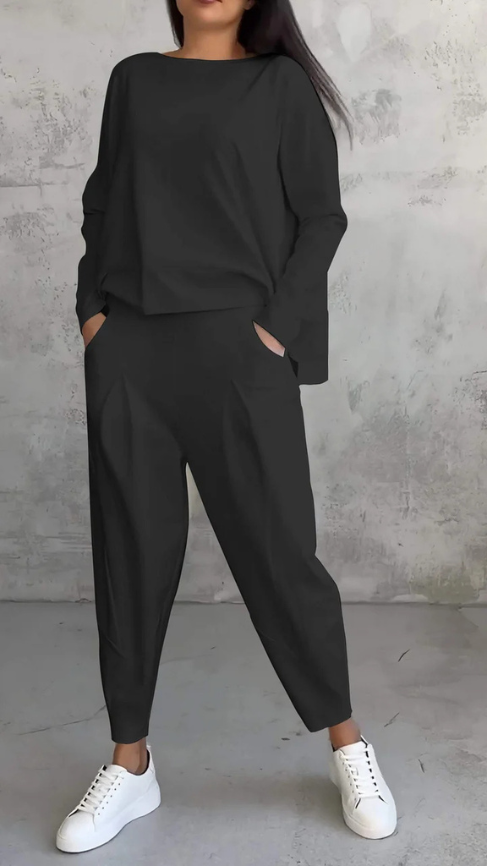 Marlene | Zweiteiliger Freizeitanzug mit Stil