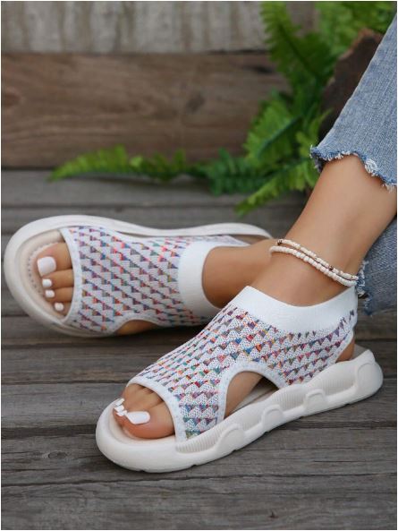 Chloe | This Casual Sandals with Elegant Design