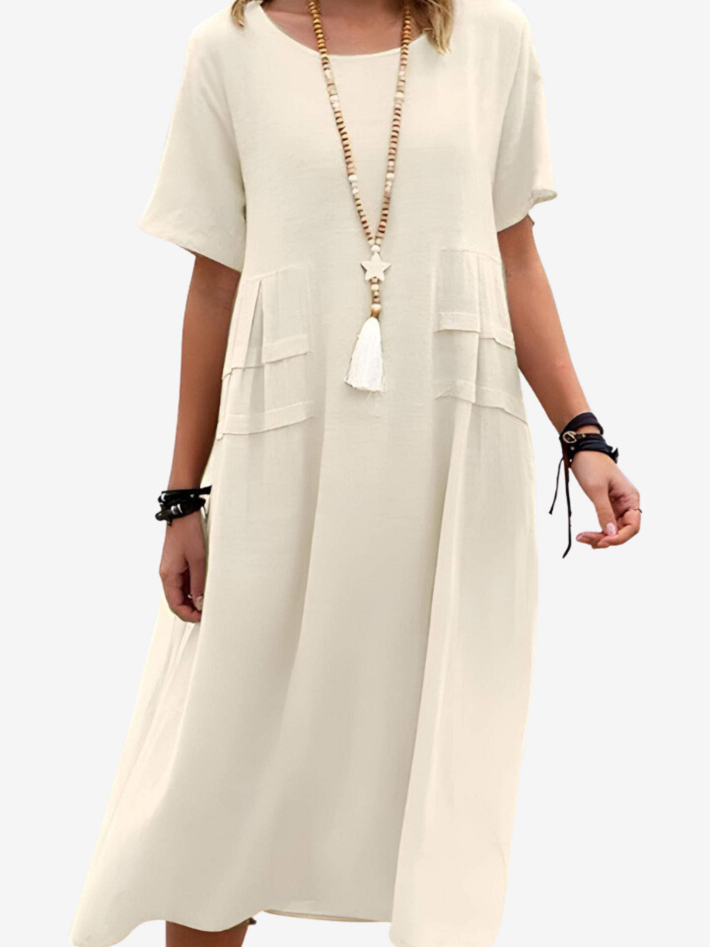 Luna | This Elegant Dress with a Modern Look