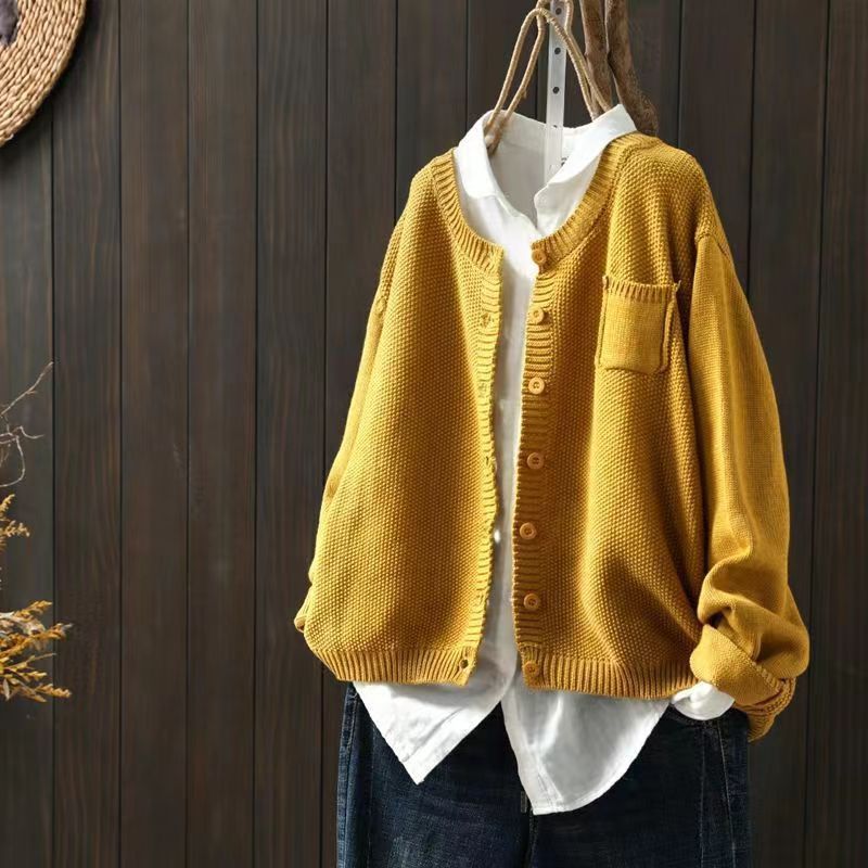 Nube | This Stylish Knit Cardigan for Everyday Wear