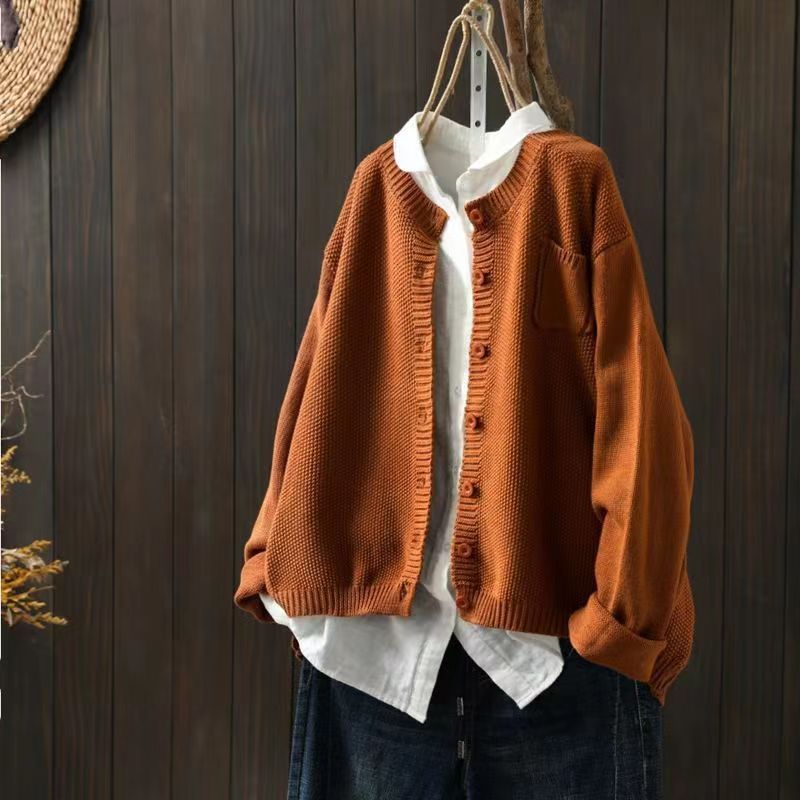 Nube | This Stylish Knit Cardigan for Everyday Wear