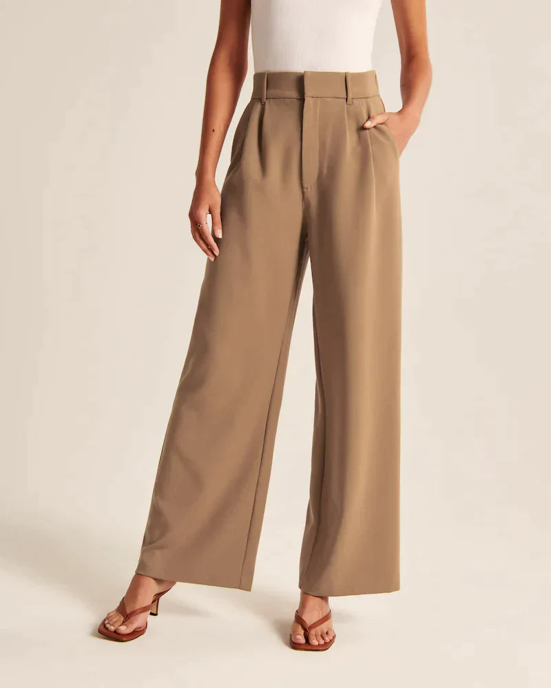 Luna | This Sleek and Comfortable Pants for Everyday