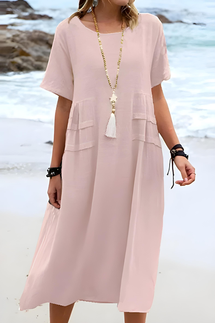 Luna | This Elegant Dress with a Modern Look