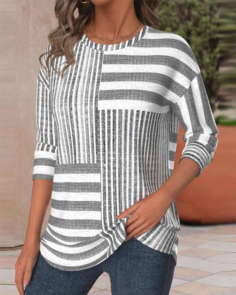 Isla | This Trendy Striped Top with Stylish Print
