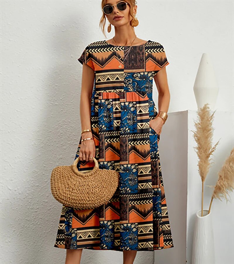 Lila | This Elegant Floral Dress with Soft Fit