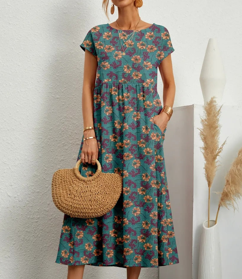 Lila | This Elegant Floral Dress with Soft Fit