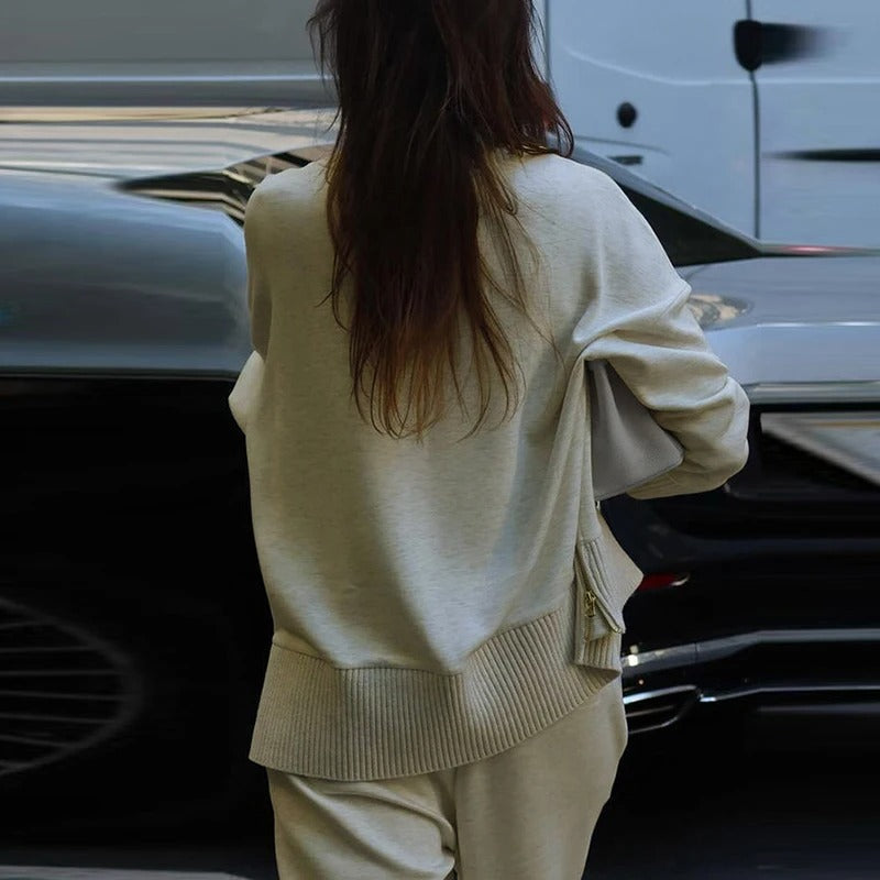 Jessy | This Knit Set of Sweater and Pants for Women